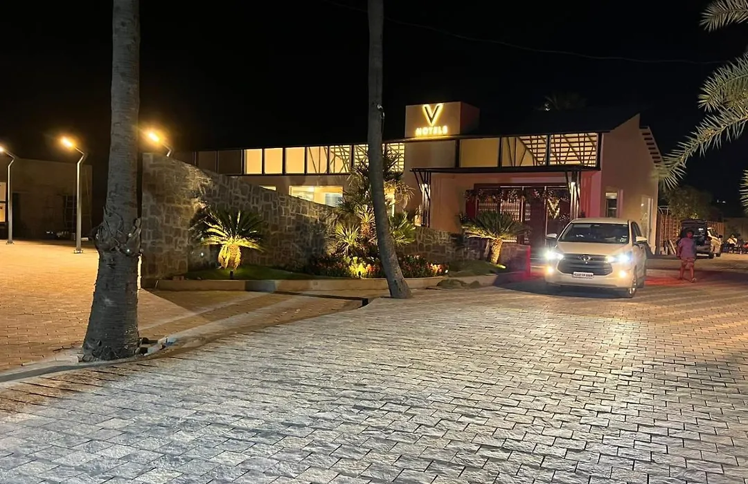 V Hotels And Resorts-1